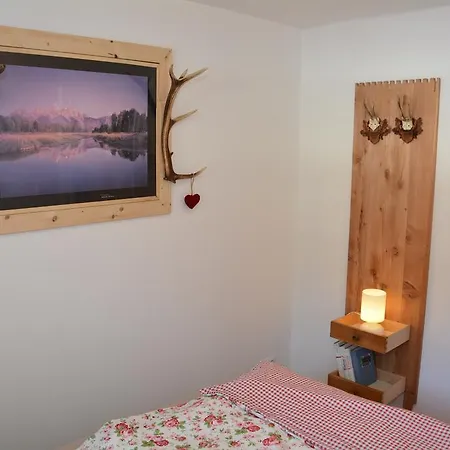 Almroeserl Edelweiss 아파트 *